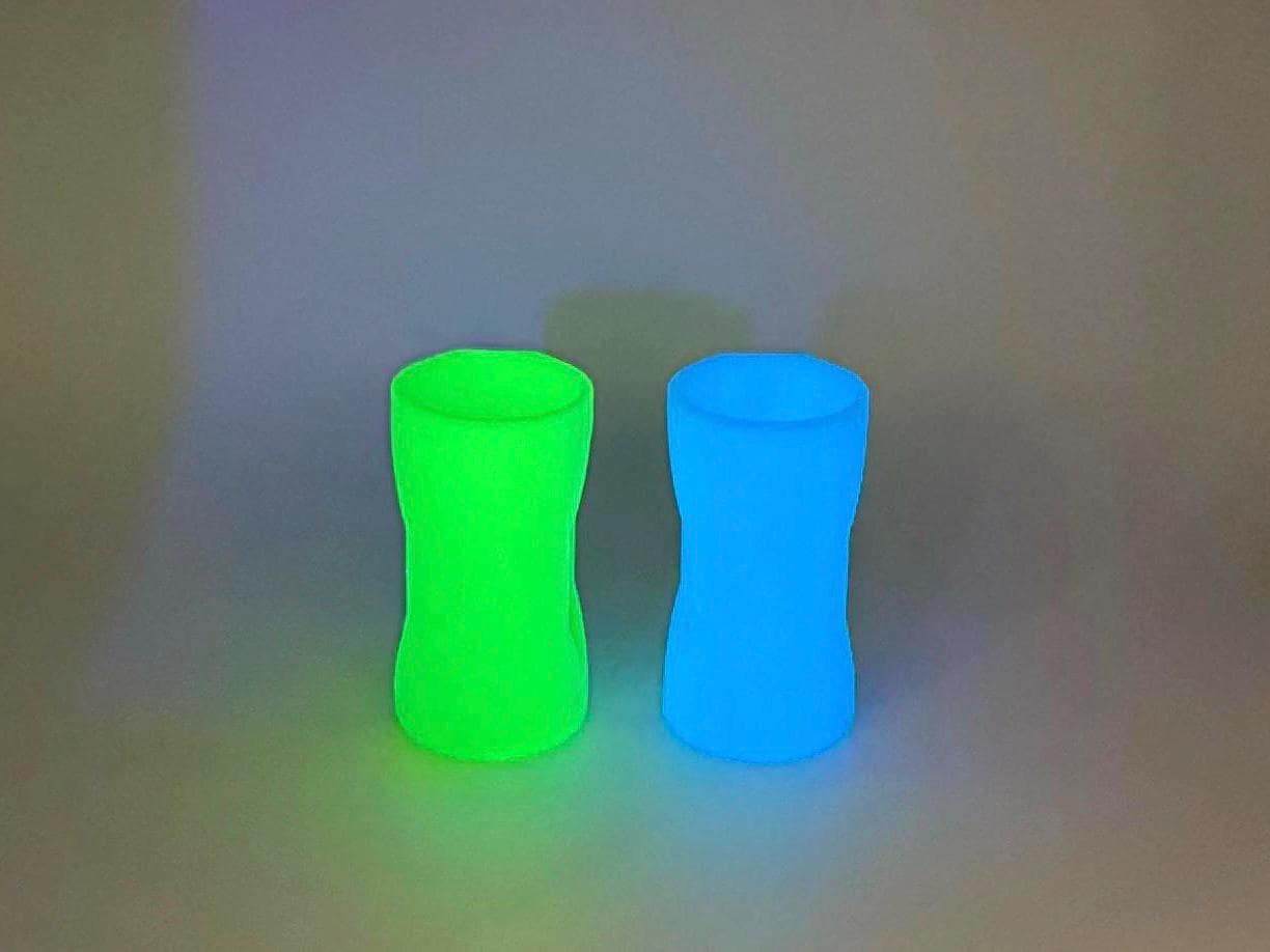FLUM Float Vaporizer Holder | Adhesive or Magnetic Backing | Loose-Fit or Tight-fit | Free Shipping within US
